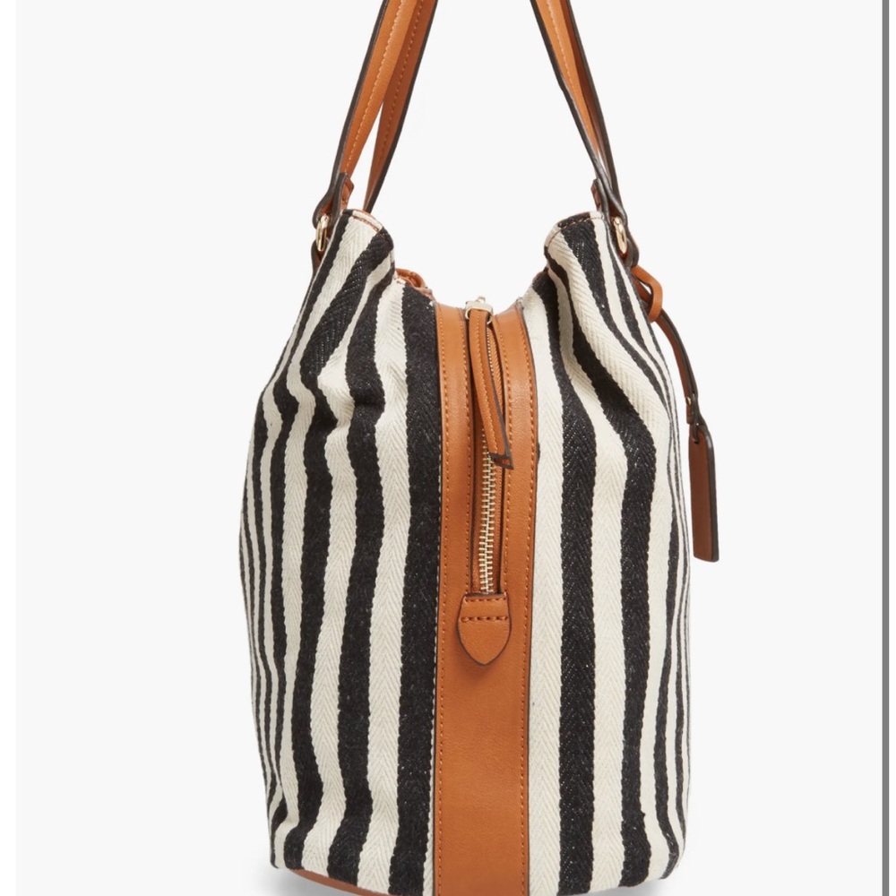 Sole/Society Oversize Millie Stripe Print Tote - Picture 3 of 4